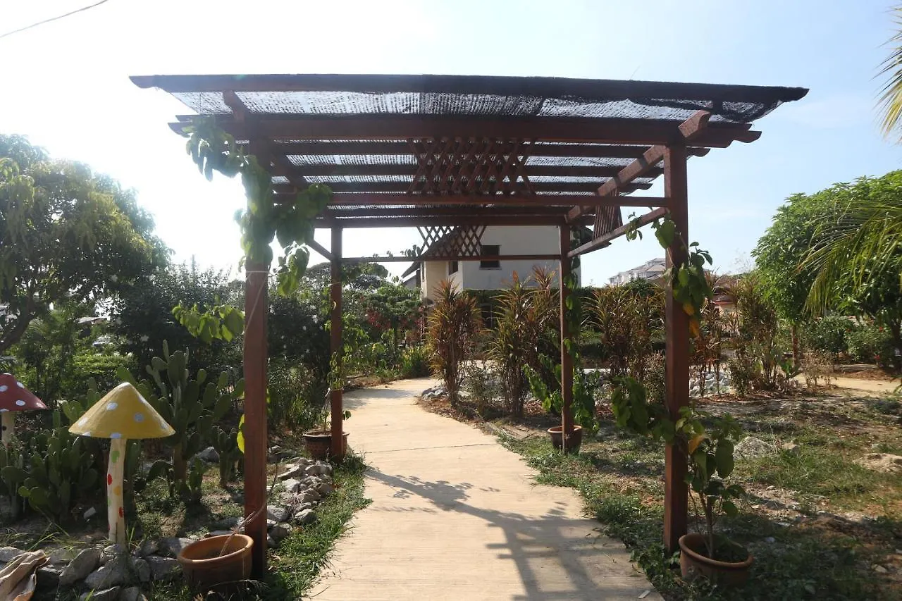 Locanda Inapan Taman Herba Kepala Batas